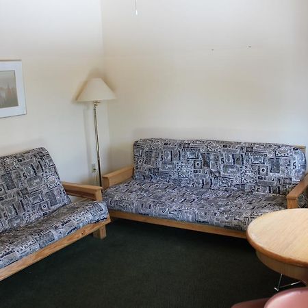Riverview Lodge Wasaga Beach Phòng bức ảnh