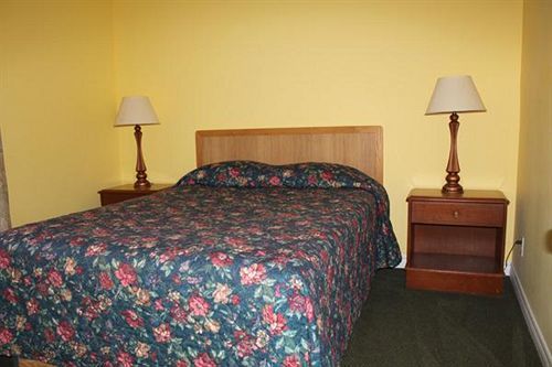 Riverview Lodge Wasaga Beach Ngoại thất bức ảnh
